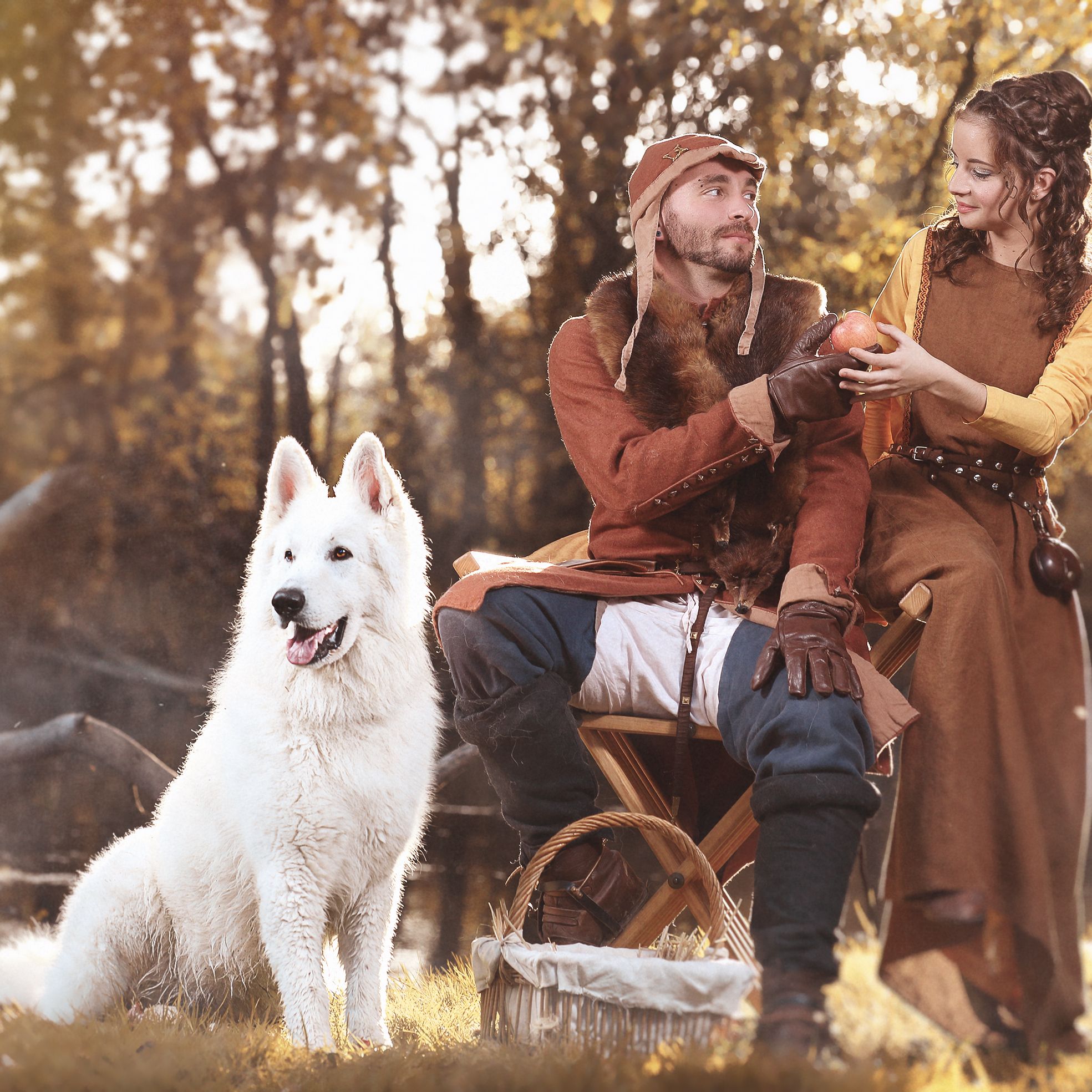 Medieval River - Couple